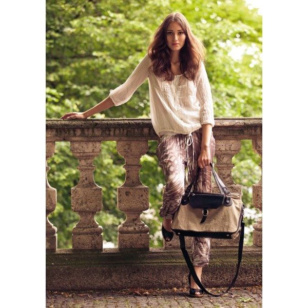 brand9 Slideshow Image